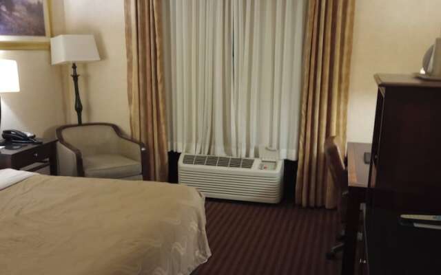 Quality Inn & Suites Somerset