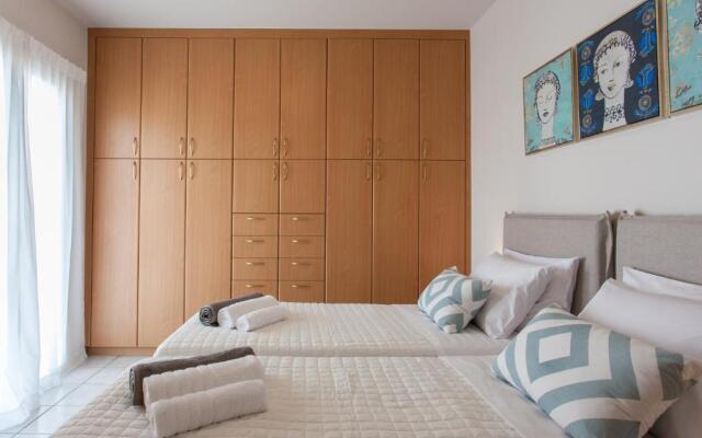 Nima's Beach Apartment
