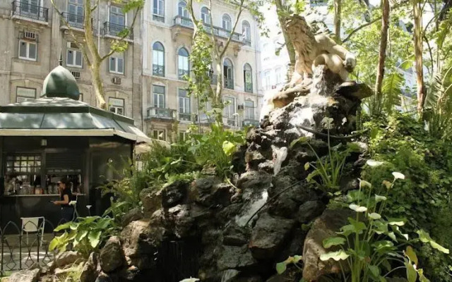 City Center Two Bedroom & Terrace