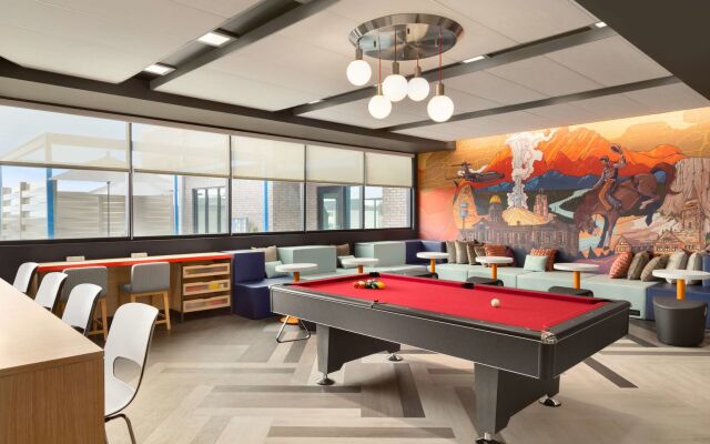 Tru by Hilton Cheyenne WY