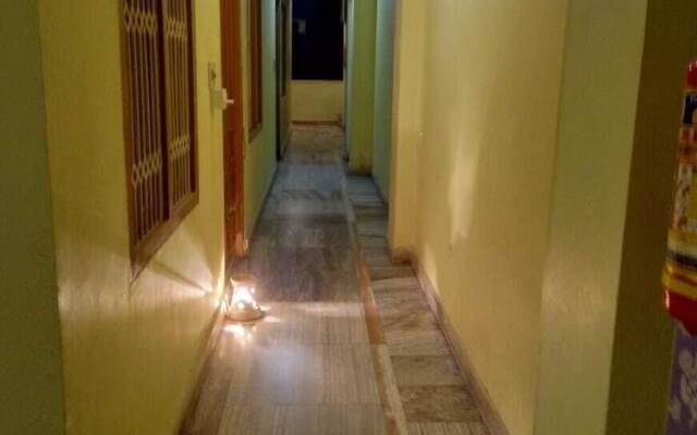 Hotel Divya