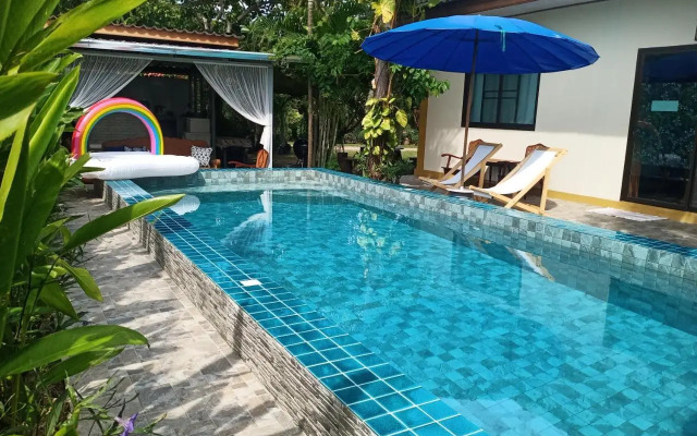 Sweet Floresta Pool Villa