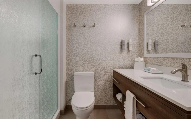 Home2 Suites by Hilton Las Vegas Southwest I-215 Curve