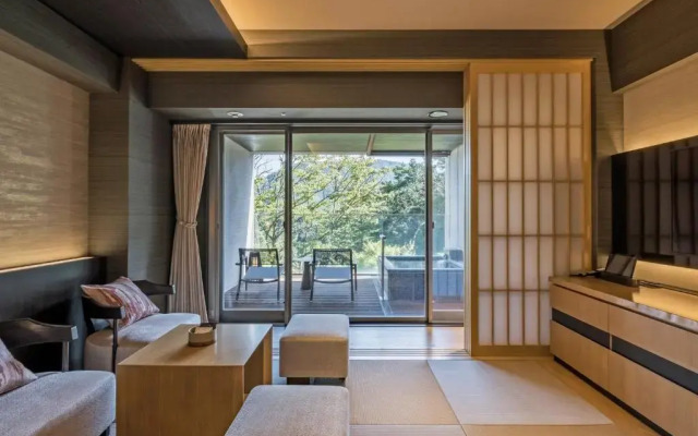 Hakone Gora KARAKU