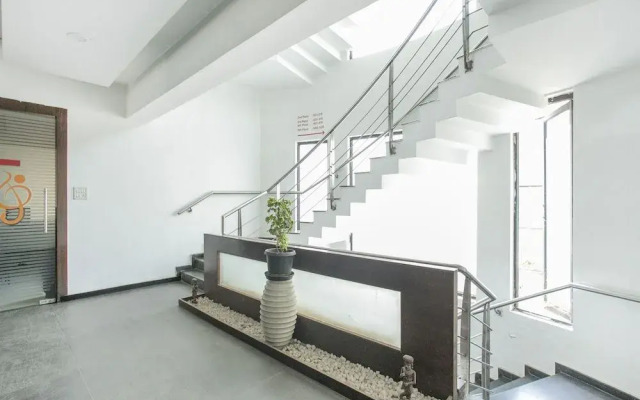 Oyo Rooms Whitefield Main Road