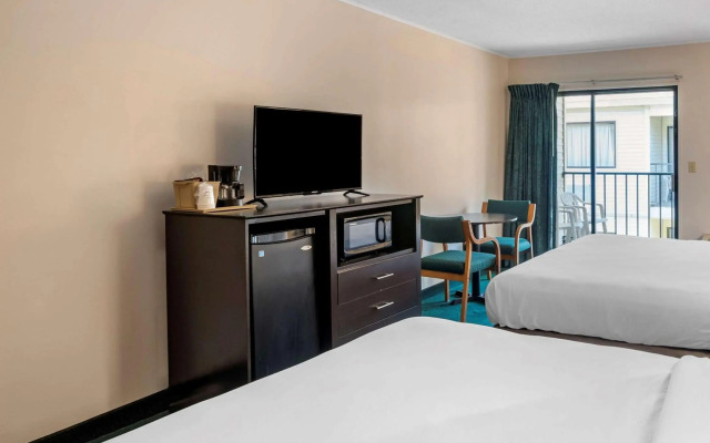 Rodeway Inn And Suites
