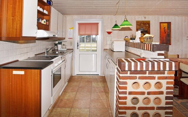 6 Person Holiday Home in Hemmet