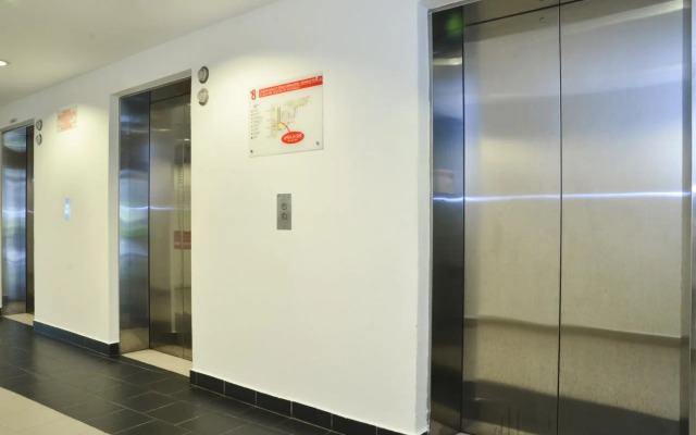 City Campus Lodge & Hotel