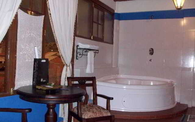 Hotel Monasterio