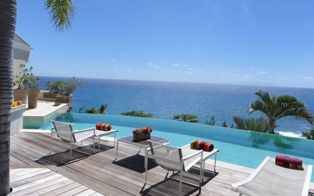 Villa Acamar