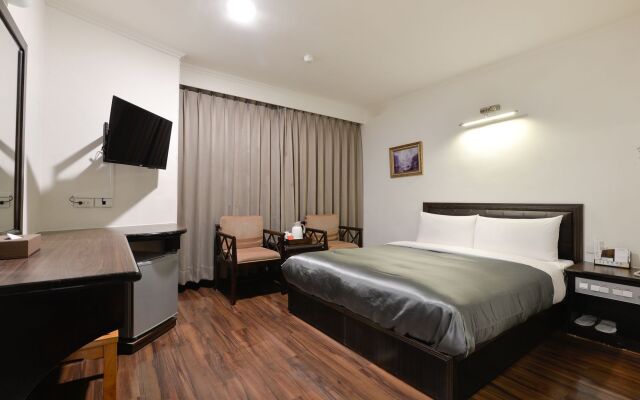 Kaja Hotel
