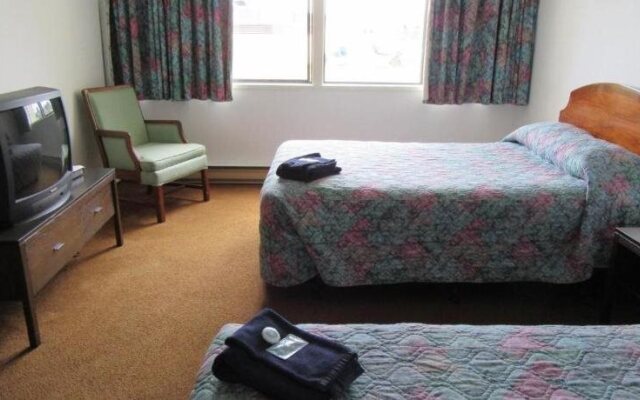 Providence Place Inn