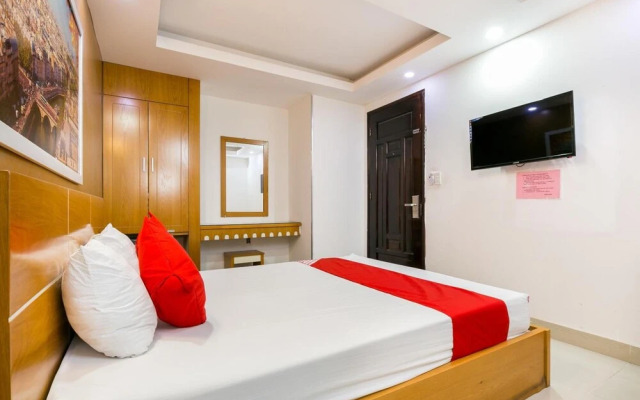 OYO 334 Milan Hotel