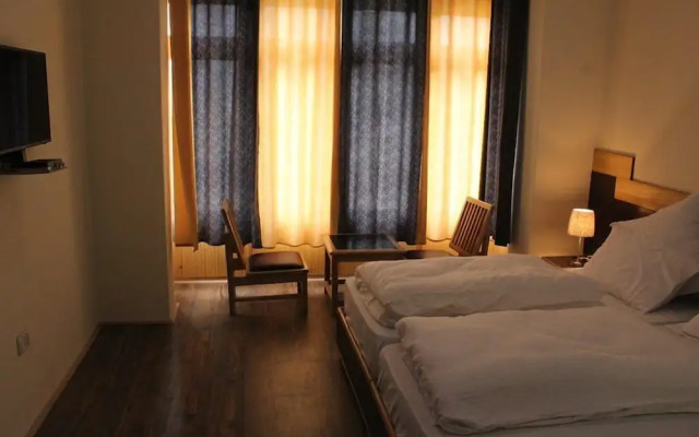 Hotel Kasdar