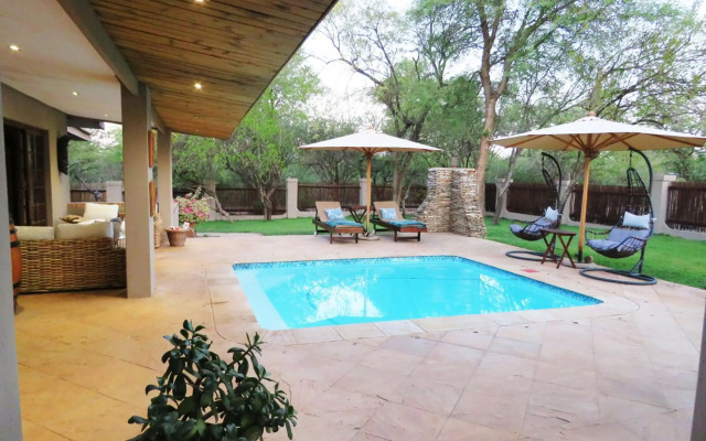 Wild Dog Guest Lodge