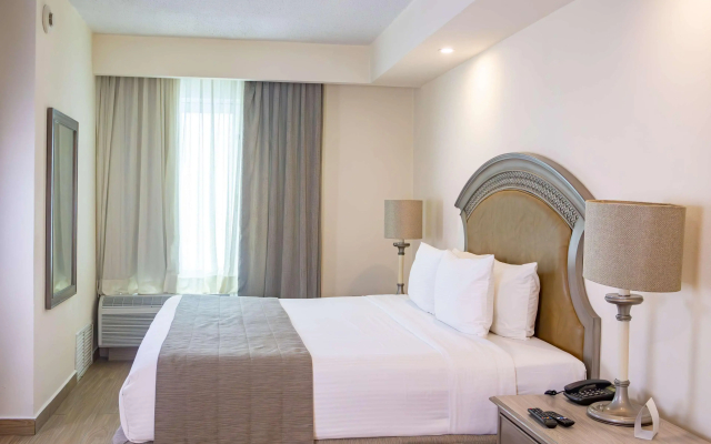 Best Western Plus Monterrey Colon
