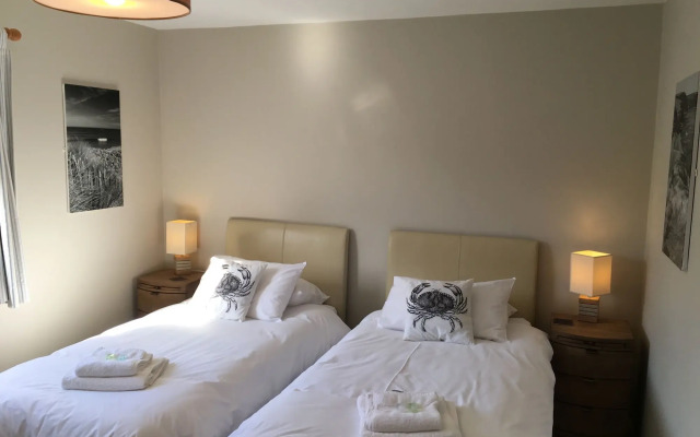 The Waterfront Inn