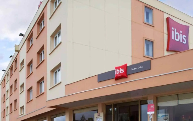 ibis Tarbes Odos