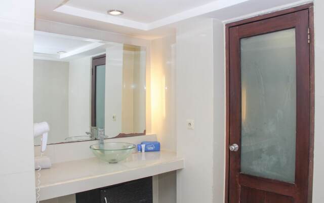 Airy Premier Legian Padma Kuta Bali