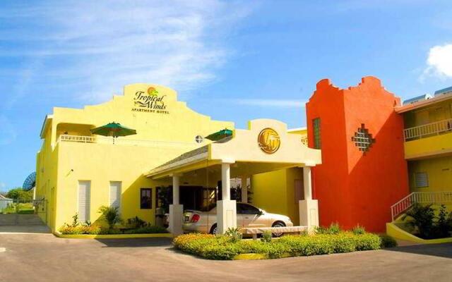 Tropical Winds Apartment Hotel