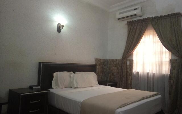 Rila Muam Castle Hotel