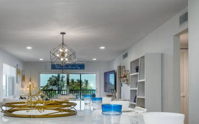 Beach Way With Ocean Views