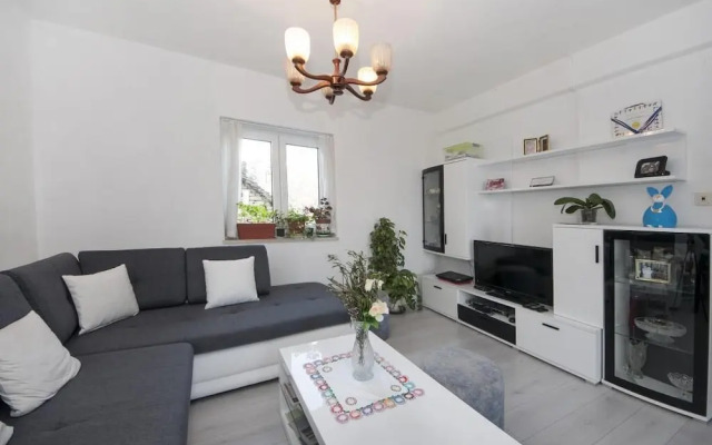 Apartment Villa DD - Four Bedroom Apartment With Terrace Sea View