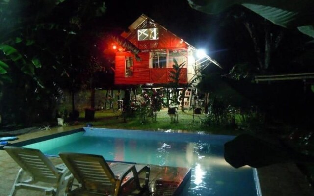 Bambu Hostel