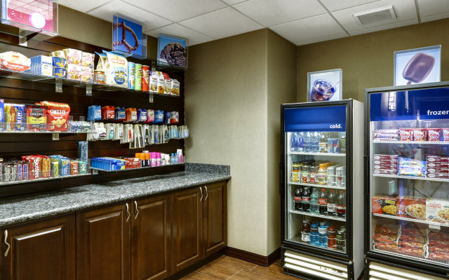 Hampton Inn & Suites Hermosa Beach