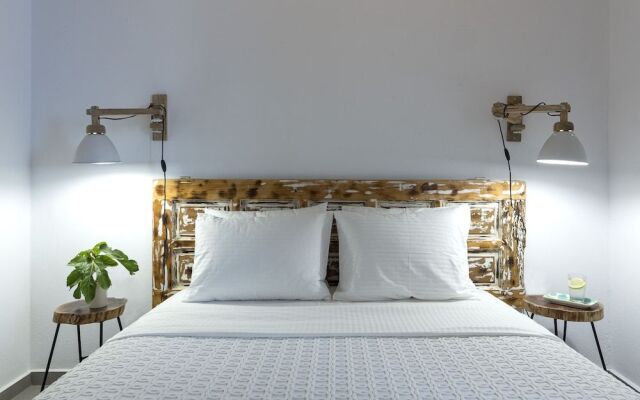 Amperian Mykonos Suites
