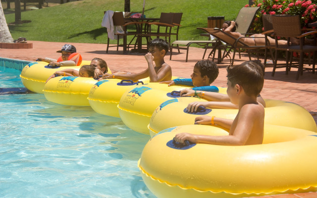 Hotel Resort Costa Dos Coqueiros