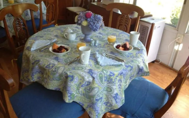 Meadow Gardens Bed and Breakfast