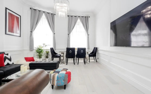 Oxford Street 2 Bed Apartment