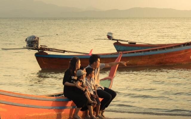 SeeSea Resort