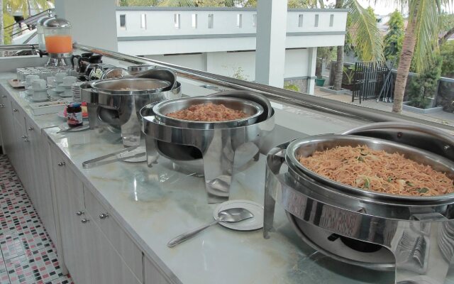 Kuraya Residence By OYO Rooms