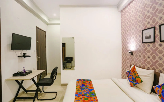 Novel Suites By FabHotel
