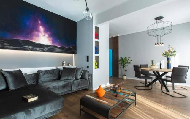 Fresh Downtown Modern 2 bdrm aptmt Thessaloniki