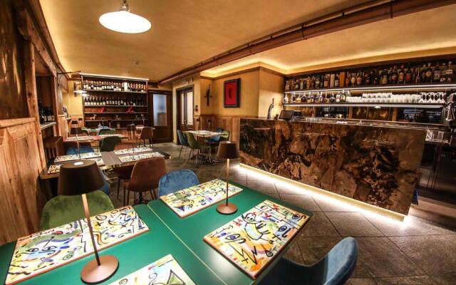 Hotel Grandes Murailles