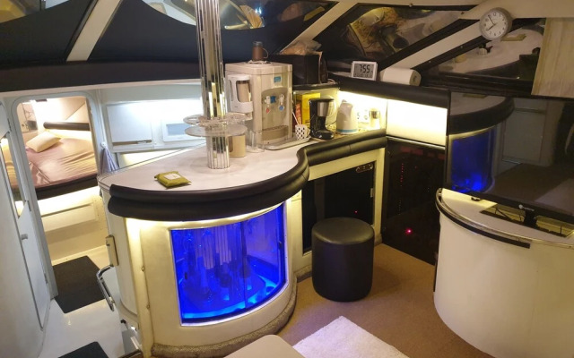 Marine City Yacht Club Stay