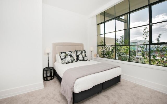 QV Executive Stylish Apartment - 853