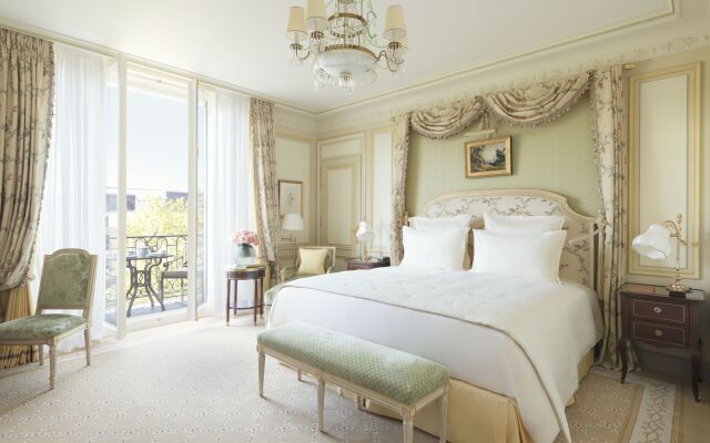 Ritz Paris