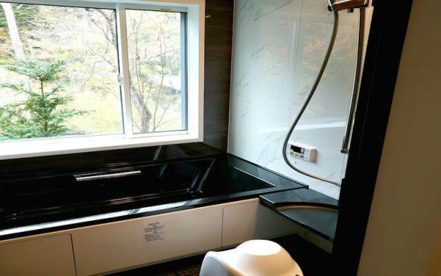 KARUIZAWA Funny hours