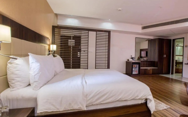 Regenta Central Harimangla