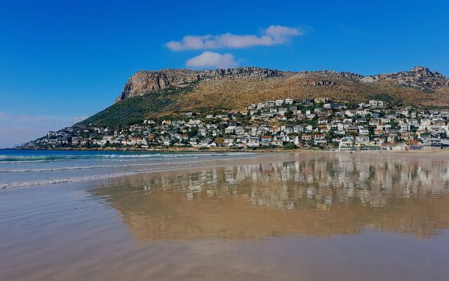 52 on Fish Hoek