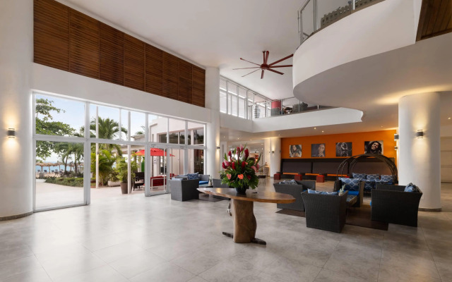 Grand Decameron Cornwall Beach, A Trademark All-Inclusive Resort