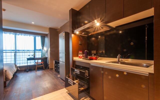 Oak International Apartment