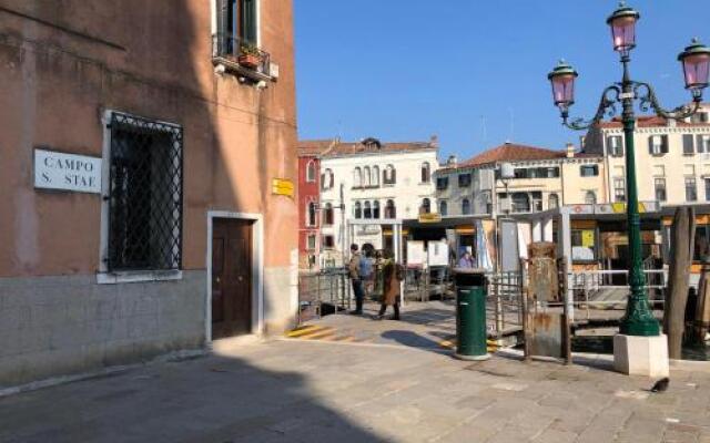 San Stae Charming Apartment