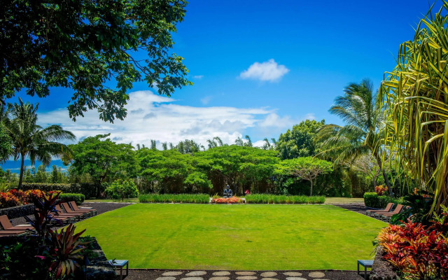 Lumeria Maui Educational Retreat Center