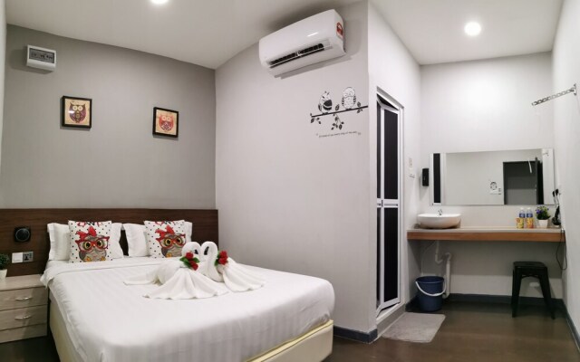 The Nest Hostel Semporna