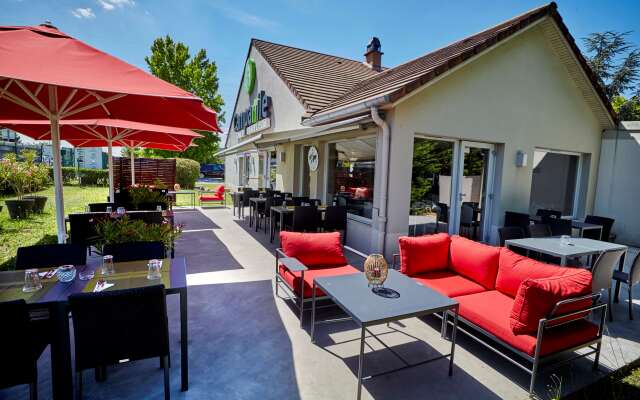 Campanile Evry Ouest - Corbeil Essonnes